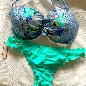 Victoria secret bathing suit set